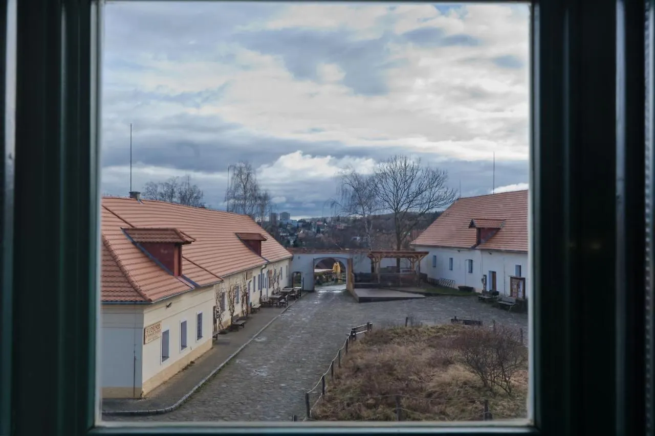 Hostel Ubytovna Toulcuv Dvur Prague